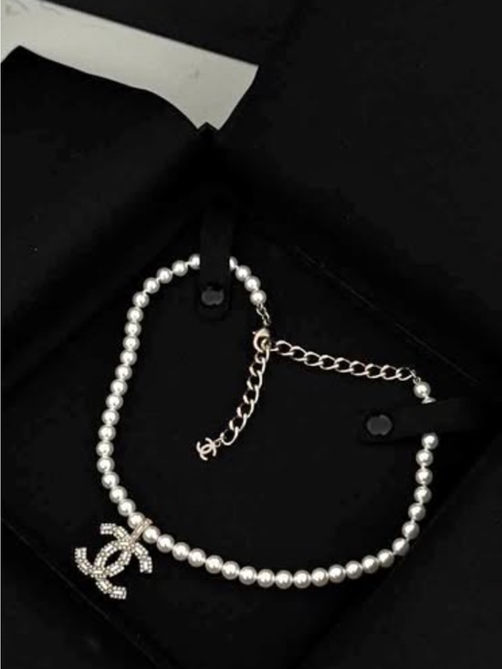 CHANEL Jewelry - CHANEL Pearl Necklace with Crystal CC Charm - White & Gold